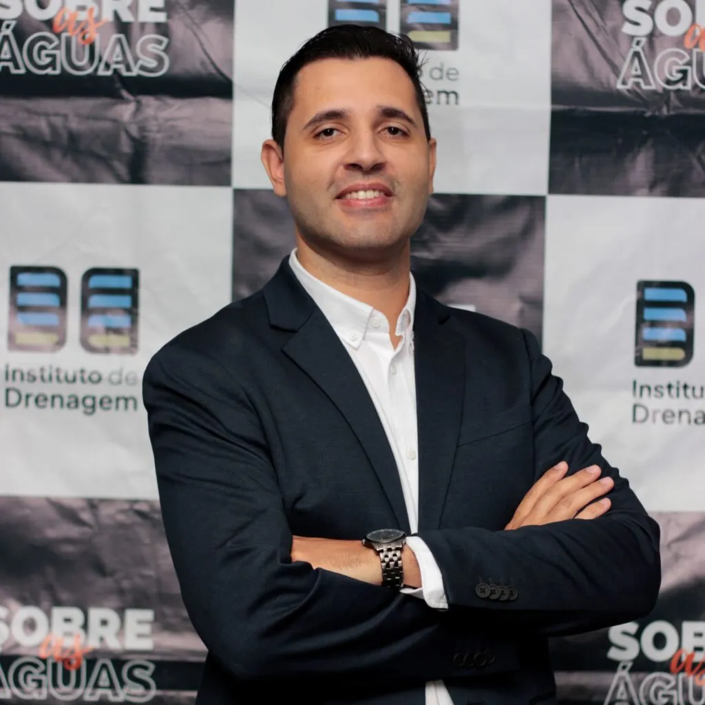 José Costa, fundador da Sobre as Águas e do Instituto de Drenagem